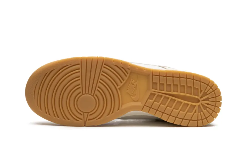 Nike Dunk Dunk Low SE 'If Lost Return To'